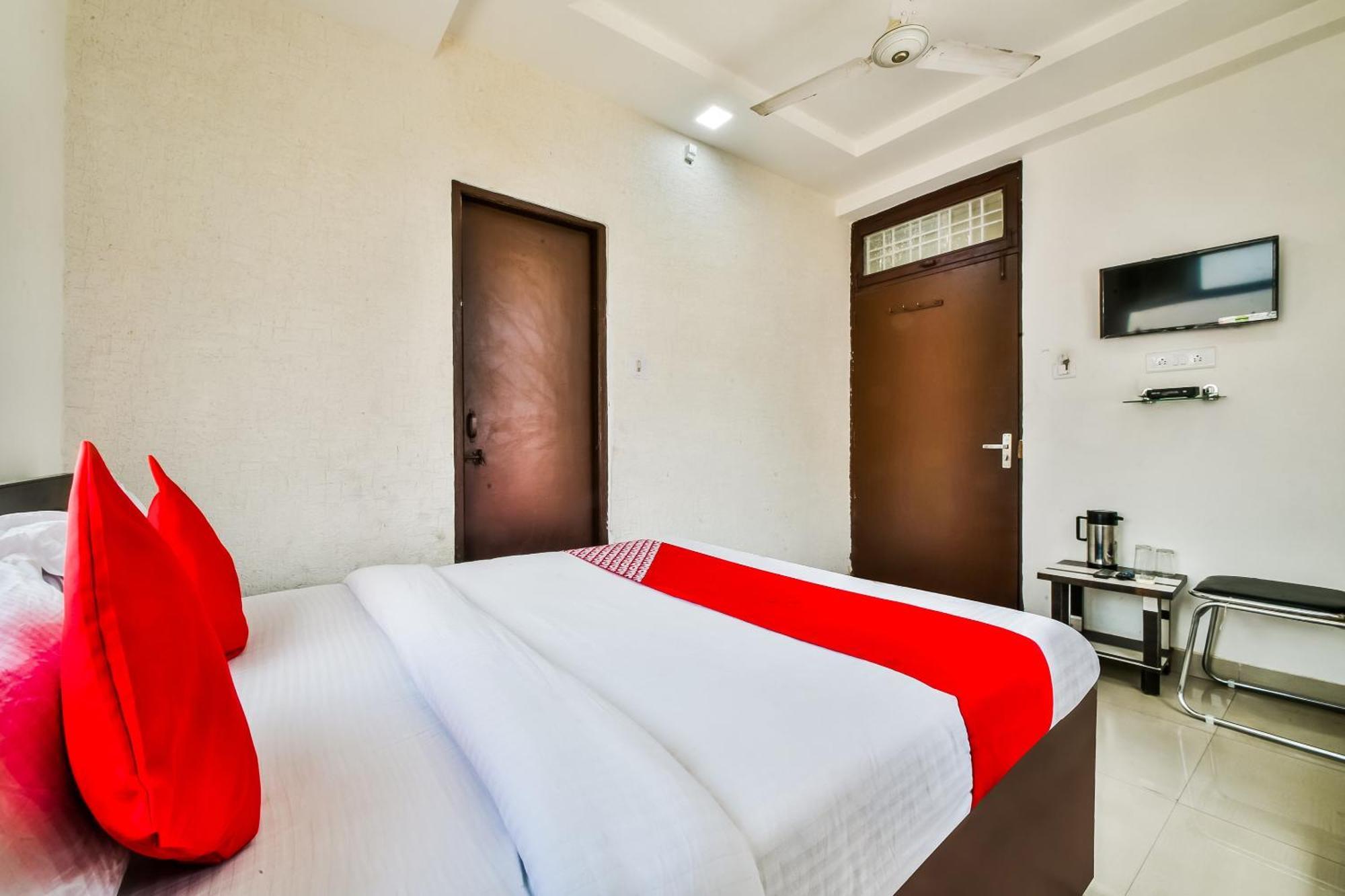 OYO 19660 Hotel Tirupati Residency By Arn Group Kota  Bagian luar foto