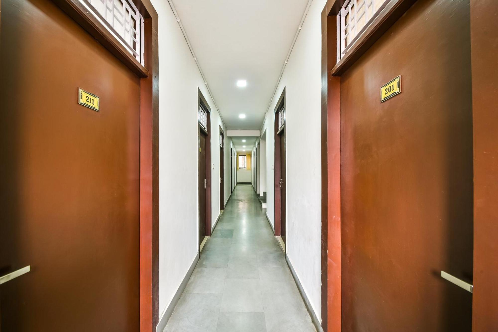 OYO 19660 Hotel Tirupati Residency By Arn Group Kota  Bagian luar foto