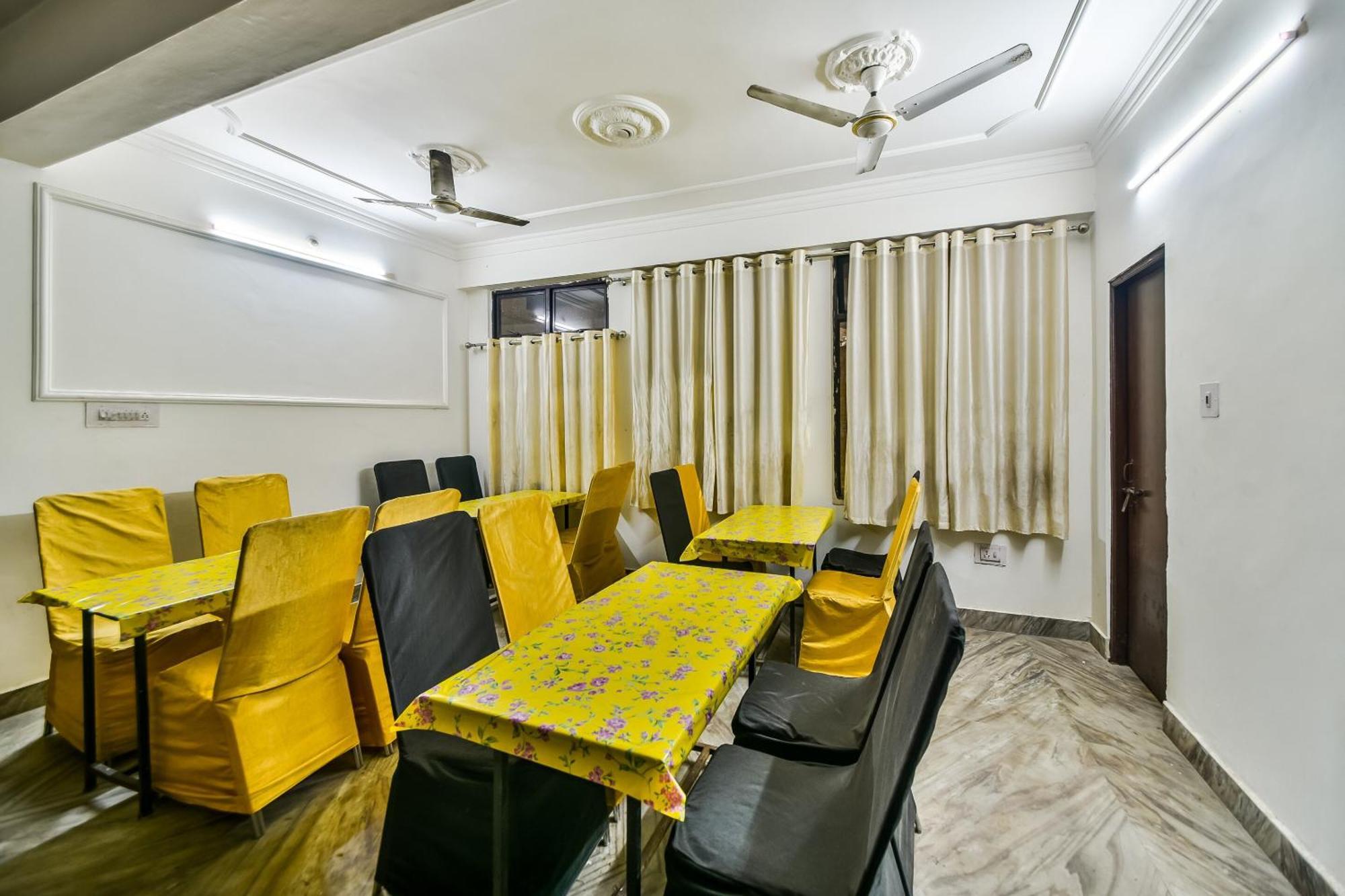 OYO 19660 Hotel Tirupati Residency By Arn Group Kota  Bagian luar foto